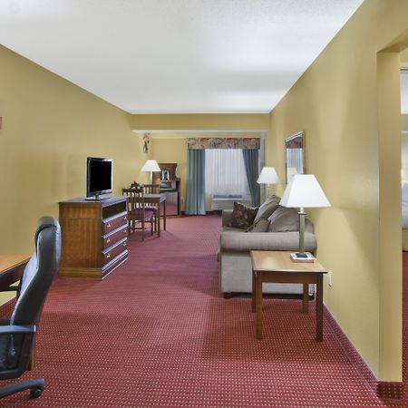 Holiday Inn Express Irwin Pa Tpk Exit 67 By Ihg Экстерьер фото